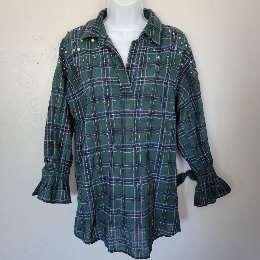 Kontrol Contemporary Small Green & Navy Plaid Long Sleeve Shirt Pearl Studs